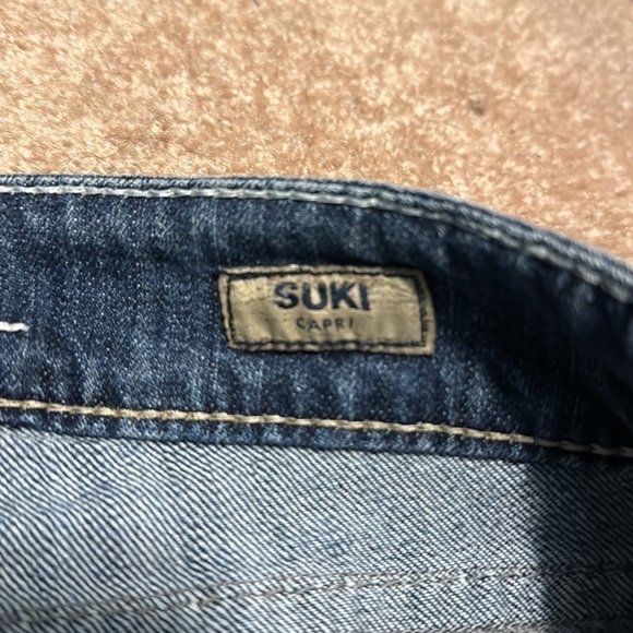 Silver jeans suki capri size 24 - Picture 3 of 6